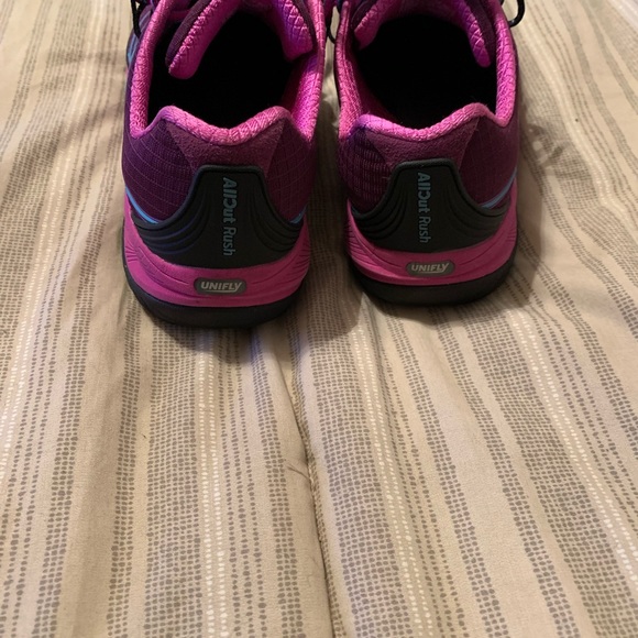 Ladies Merrell - Picture 3 of 5